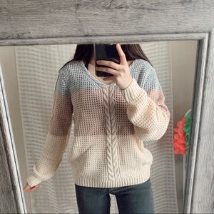 Stripped v neck sweater